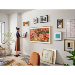 Samsung QLED FRAME Smart TV...