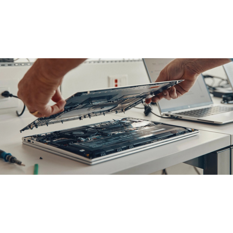 Servicio HP Premium+ Onsite con... Servicio HP Premium+ Onsite con...