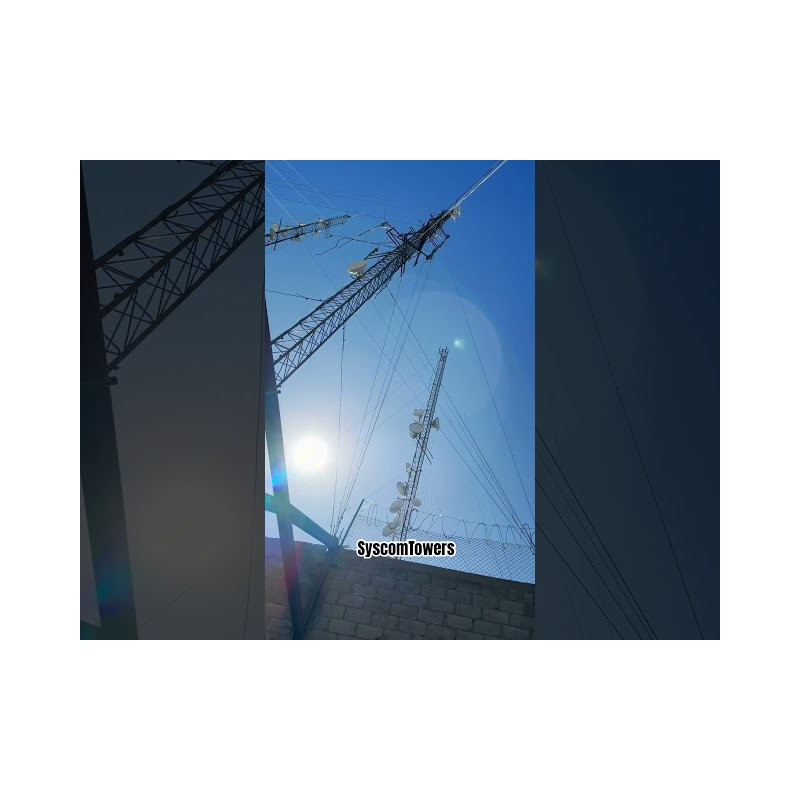 Mástil telescópico de 15 m (49.2 ft)... Mástil telescópico de 15 m (49.2 ft)...