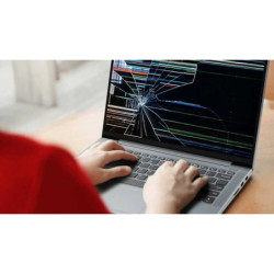 Extensin de garanta ADP - Lenovo V15 Gen 4 AMN 1Y Accidental Damage Protection